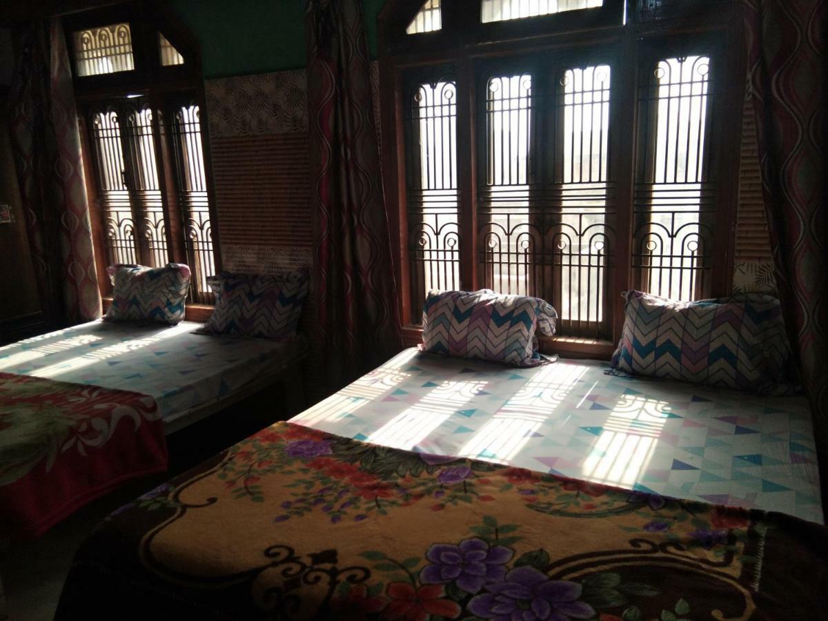 Kashi Annapurna Guest House Varanasi Esterno foto